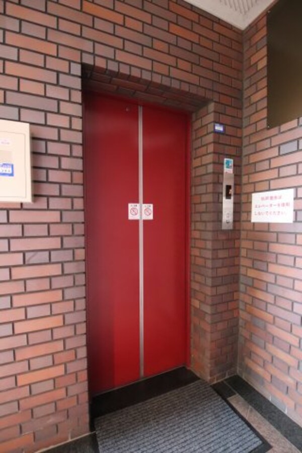 建物設備(エレベーター)