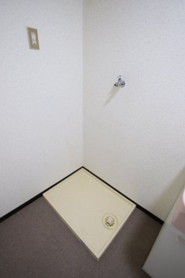 建物設備(室内洗濯機置場)