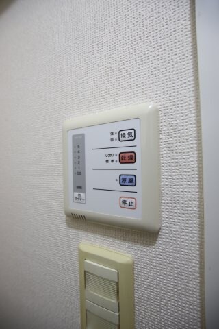 物件内観写真13　(浴室乾燥機)