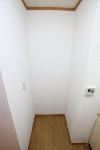 物件内観写真15　(冷蔵庫スペース)