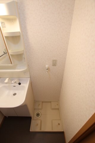 物件内観写真20　(室内洗濯機置場)