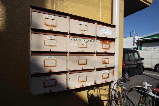 物件内観写真5　(集合ポスト)