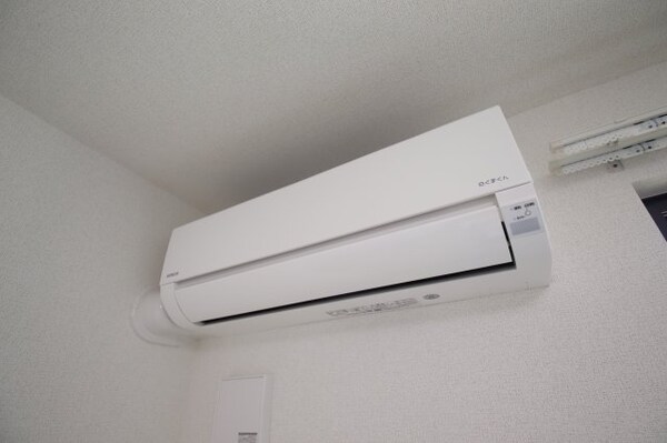 建物設備(エアコン)