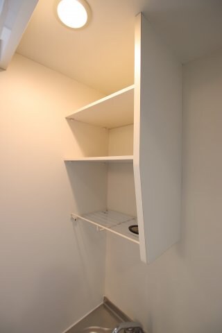 物件内観写真15　(棚)