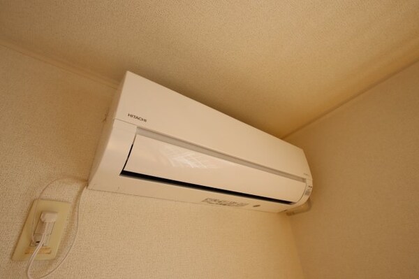 建物設備(エアコン)
