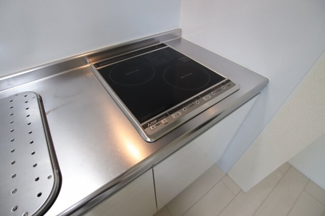 物件内観写真16　(IHコンロ)