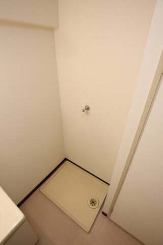 物件内観写真15　(室内洗濯機置き場)