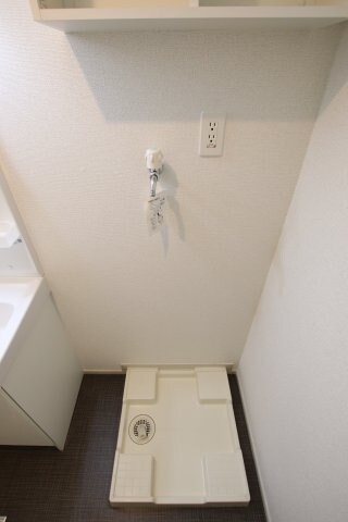 物件内観写真15　(室内洗濯機置き場)