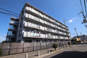 オースター5番館外観写真