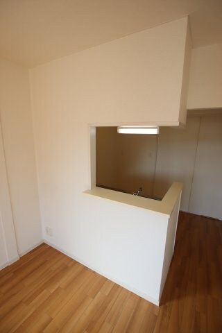 物件内観写真15　(カウンターキッチン)