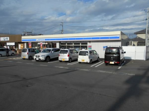 周辺環境(ローソン 堺大野芝店 678m)