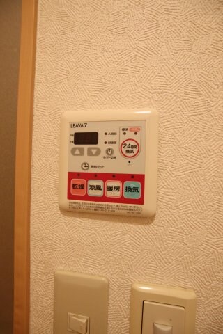 物件内観写真14　(浴室乾燥機能)