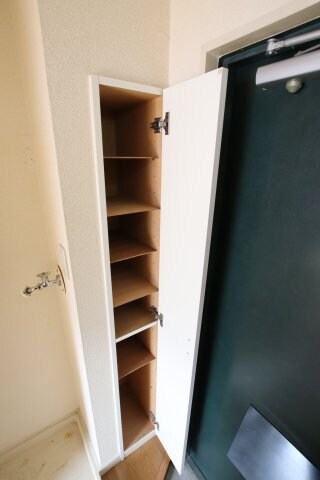 物件内観写真6　(シューズボックス)