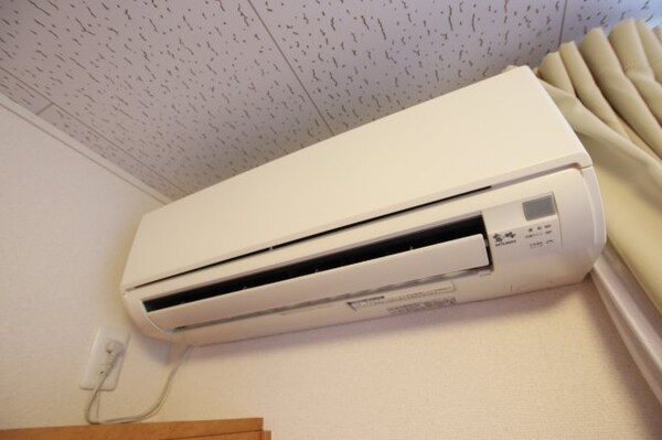 建物設備(エアコン)