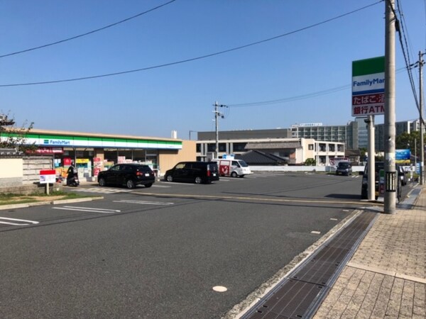 周辺環境(ファミリーマート河内長野木戸店 1089m)