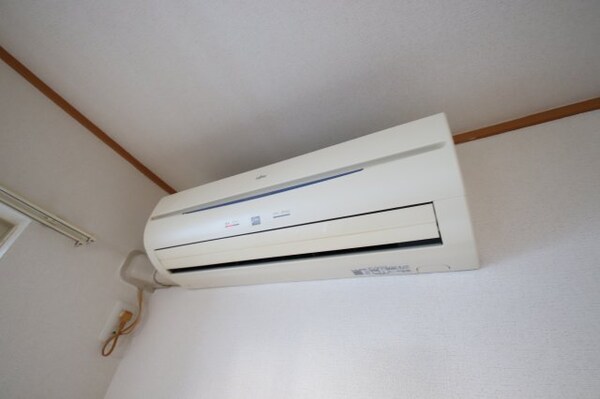 建物設備(エアコン)