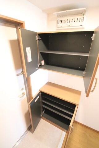物件内観写真8　(シューズボックス)