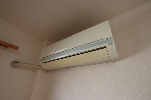 建物設備(エアコン)