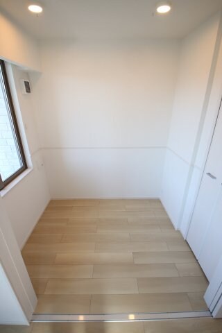 物件内観写真26　(サンルーム)