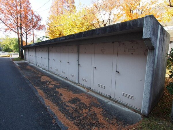 建物設備(トランクルーム)