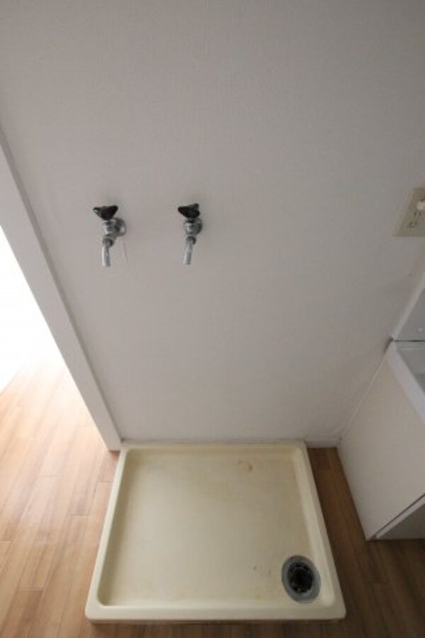 建物設備(室内洗濯機置場)
