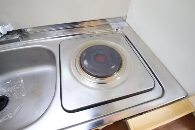 物件内観写真15　(電気コンロ)