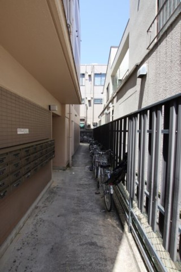 建物設備(駐輪場)