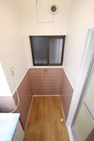 物件内観写真12　(室内洗濯機置場)