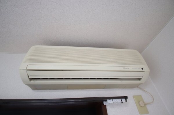 建物設備(エアコン)
