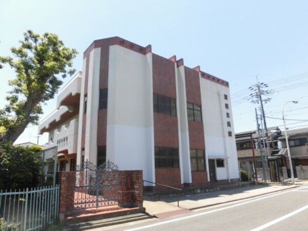 周辺環境(深坂公民館 740m)