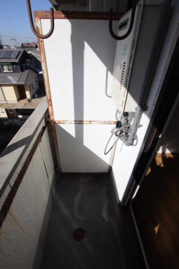 建物設備(室外洗濯機置場)