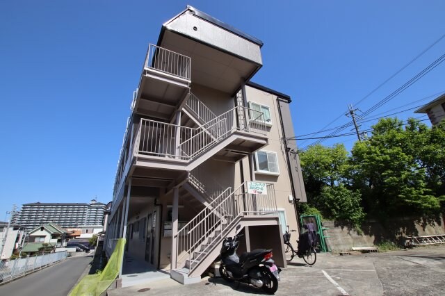 サンライズマンションの物件外観写真