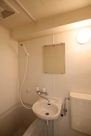 物件内観写真17　(洗面台)