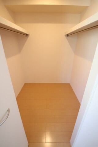 物件内観写真25　(ウォークインクローゼット)