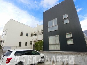 レイナスB外観写真