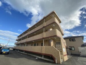 ジョイスソレイユ（旧なのはなハイツⅢ）外観写真