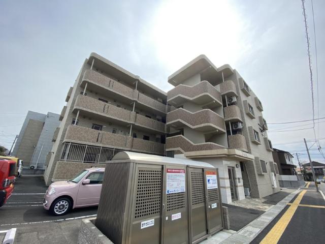 ユーミー波島
