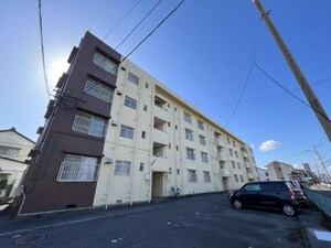 高洲マンション外観写真