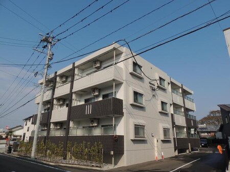 AURYN外観写真