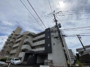 マリベール柳丸外観写真