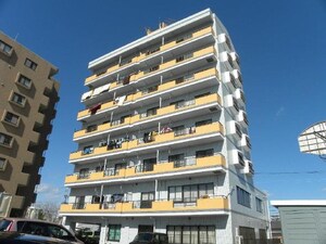 田代セントラル外観写真