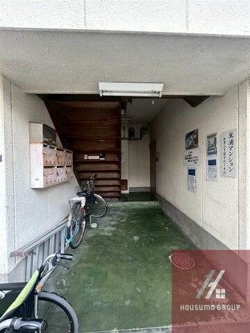 物件外観写真2　