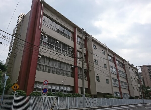 周辺環境(大阪市立明治小学校 612m)