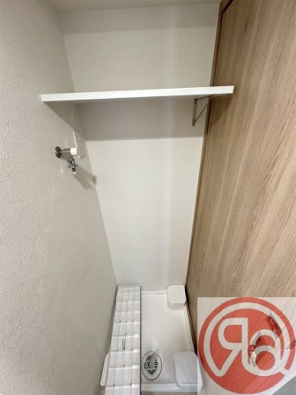 内装他