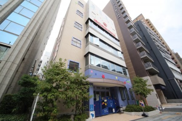 周辺環境(堀江敬愛保育園 473m)