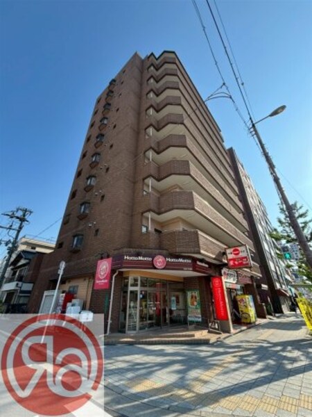 サンファミリー三先1外観写真