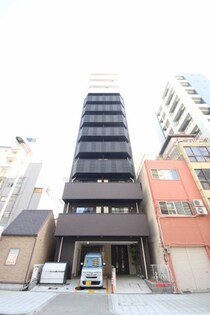 オルゴグラートNAMBAの外観写真