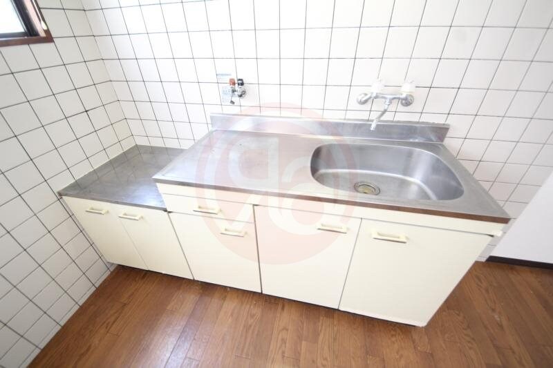 物件内観写真8　(使いやすいキッチンです)