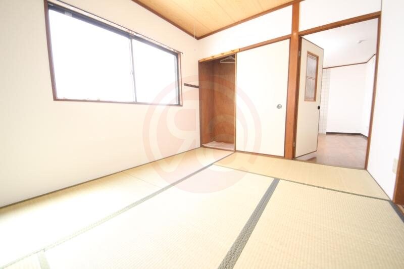 物件内観写真24　(来客時にも便利な和室付き)