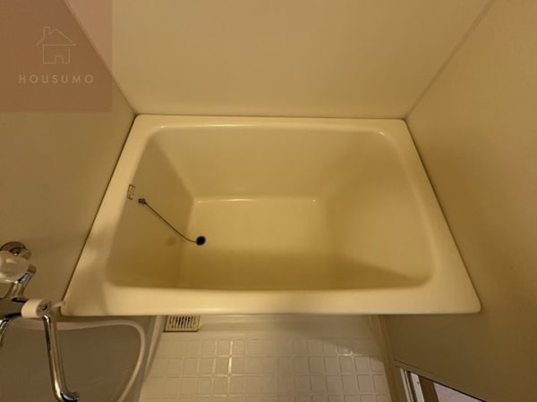 浴室(独立洗面台で身支度をすべて済ませてしまいましょう)